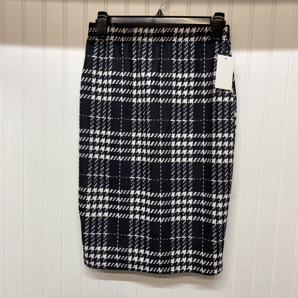 ELASTIC WAIST SKIRT