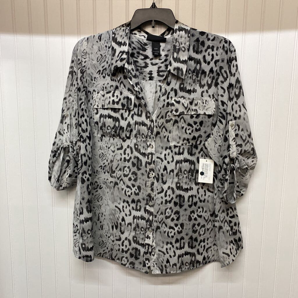 LONG SLEEVESHEER BUTTON UP TOP