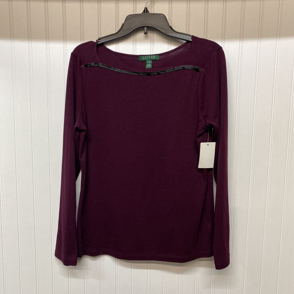 WIDE NECKED LONG SLEEVED