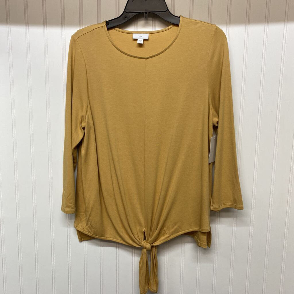 TIED AT WAIST LONG SLEEVED