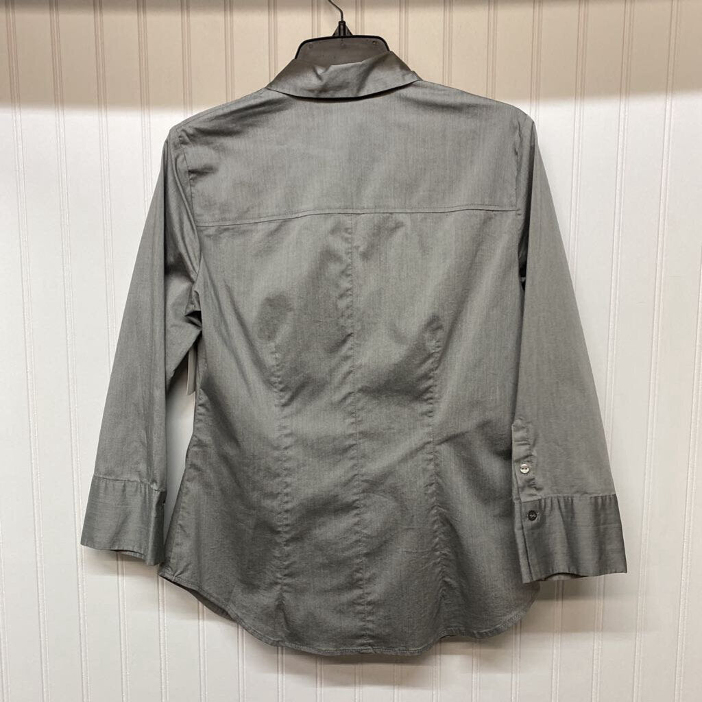 LONG SLEEVED BUTTON DOWN