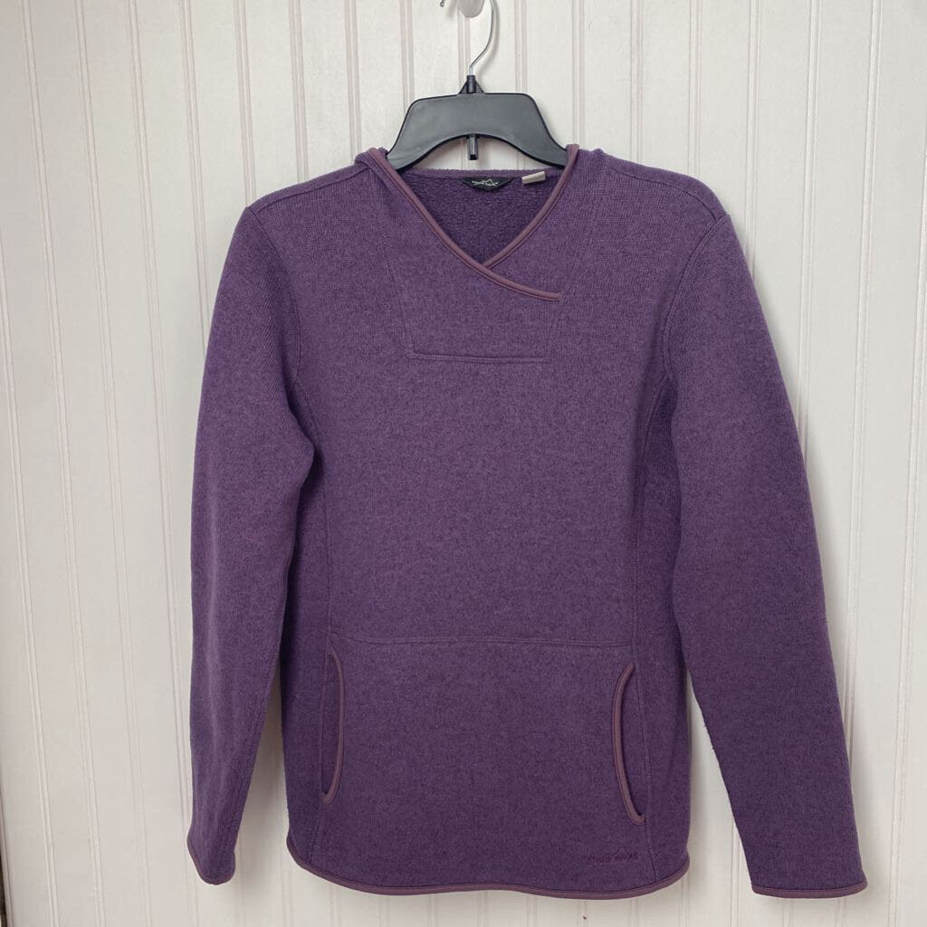 HOODED LONG SLEEVED PULLOVER