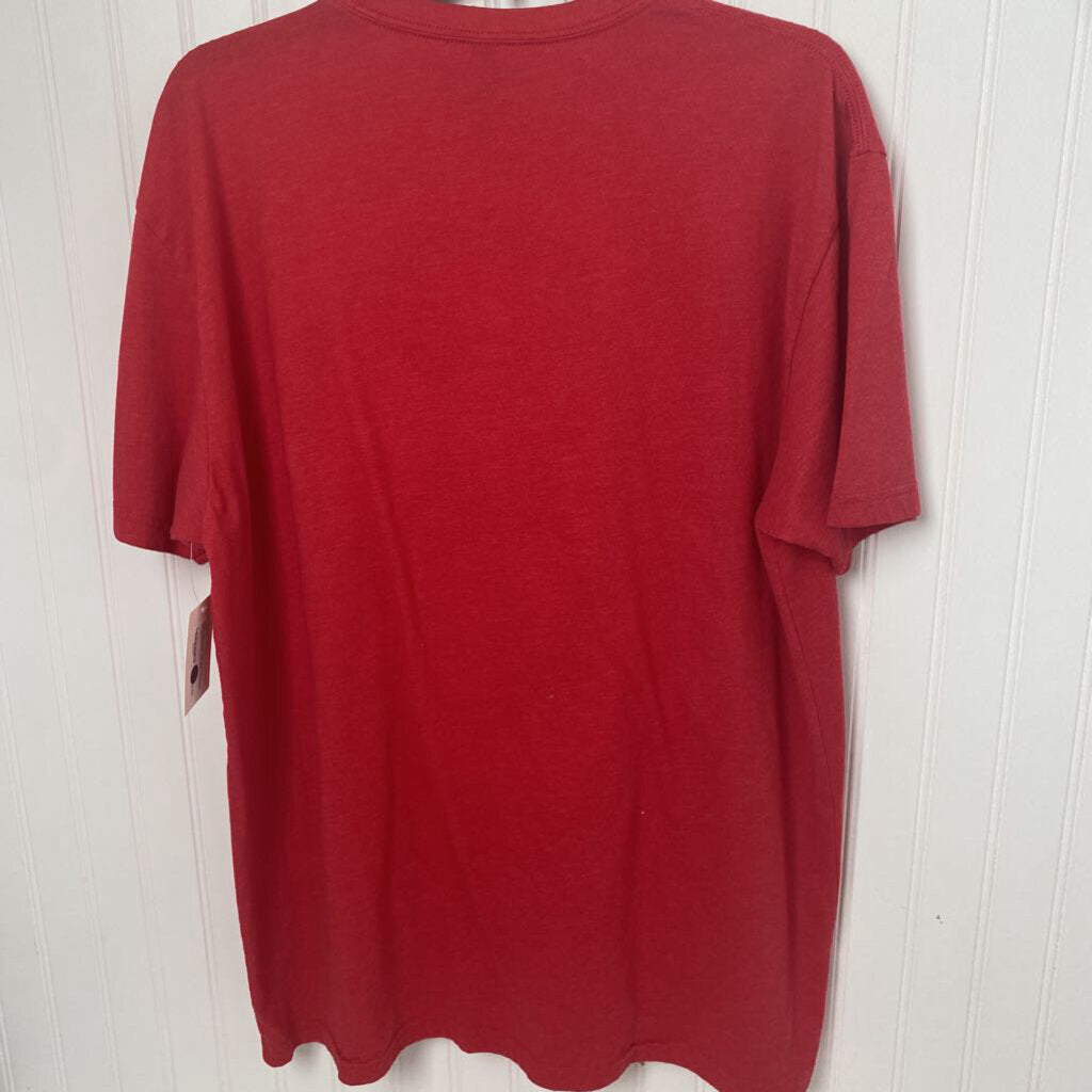 MENS GRAPHIC TEE