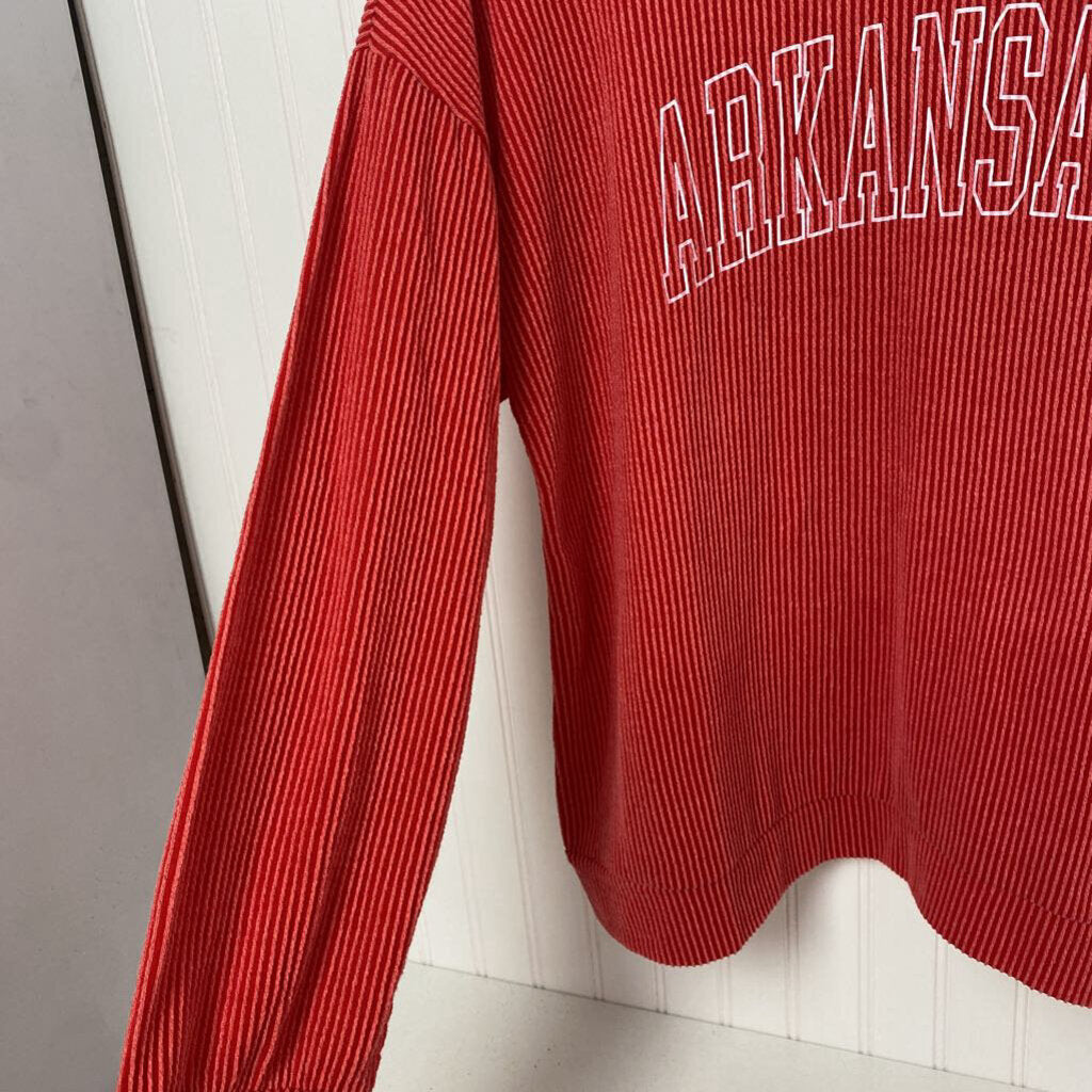 RIBBED GRAPIC LONG SLEEVED