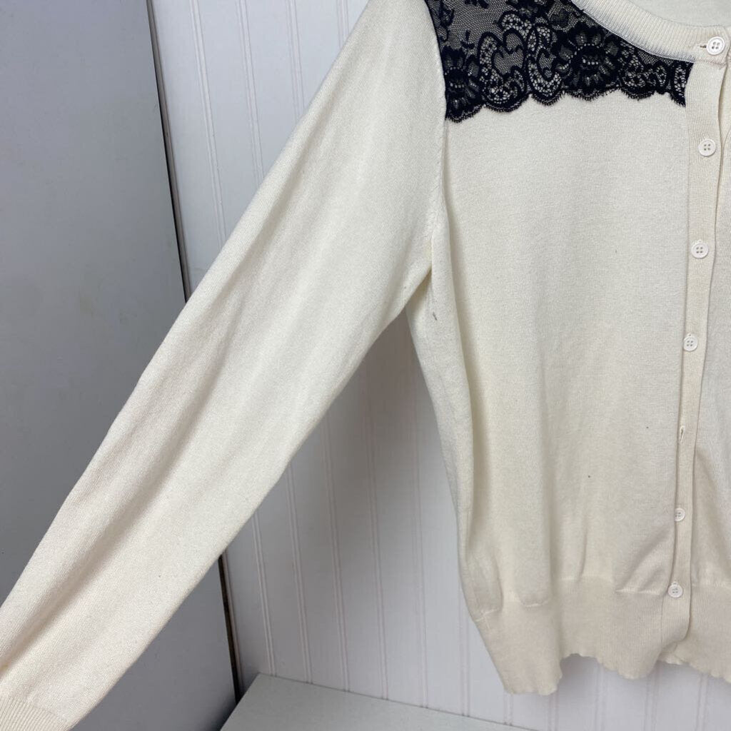 CARDIGAN WITH LACE