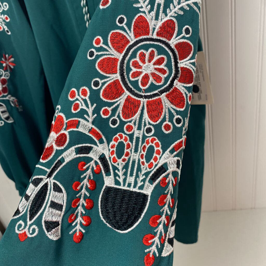 EMBROIDERED LONG SLEEVED