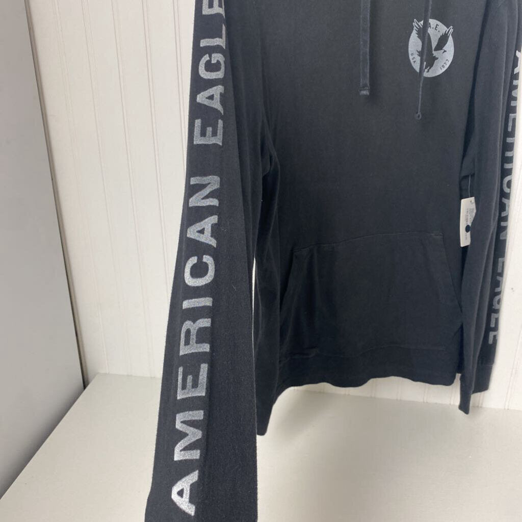 HOODED LONG SLEEVED