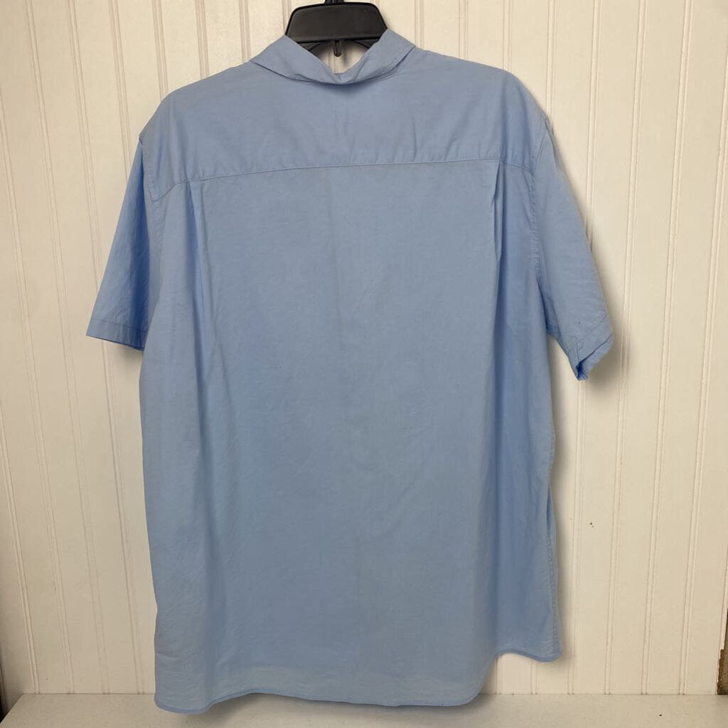 SHORT SLEEVED DRESS SHIRT