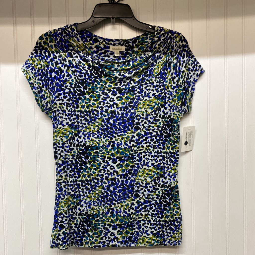 SHORT SLEEVE KNIT TOP