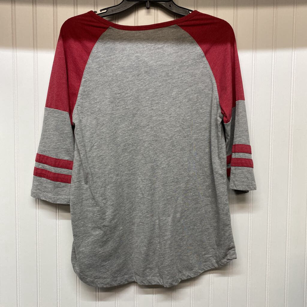 LONG SLEEVE GRAPHIC TEE
