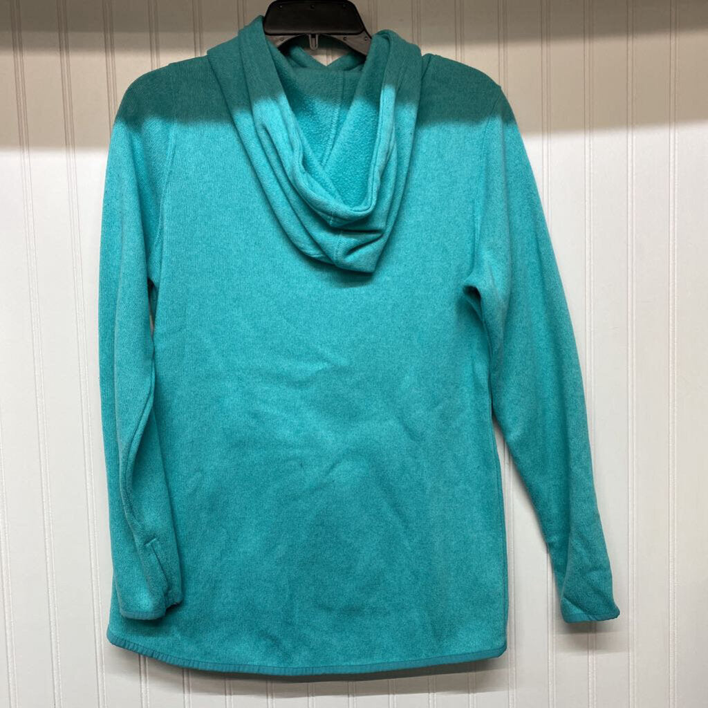 LONG SLEEVE HOODED PULLOVER