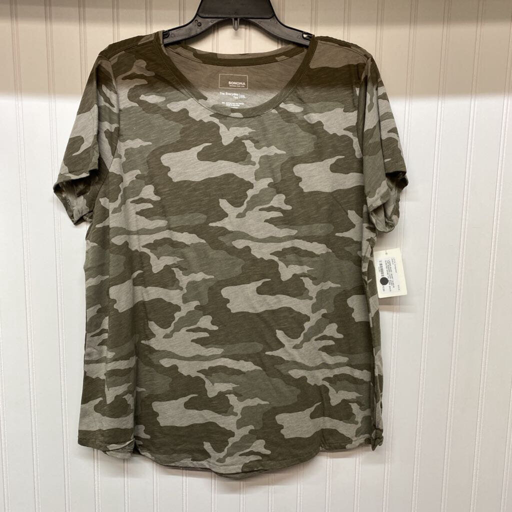 CAMO SHORT SLEEVED