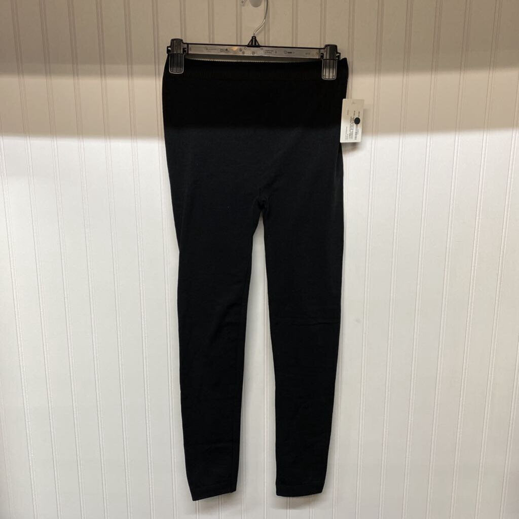 *BASIC BLACK LEGGINGS