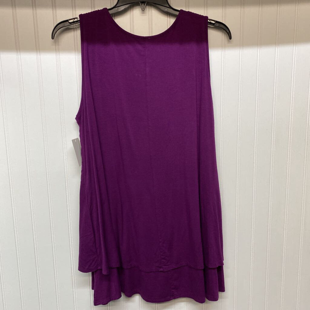 V NECK SLEEVELESS KNIT TOP