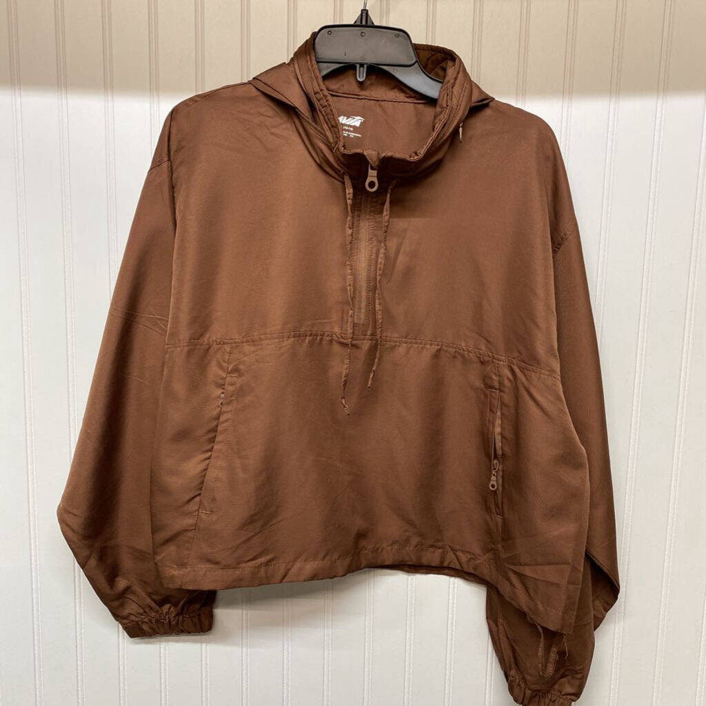 HOODED WINDBREAKER