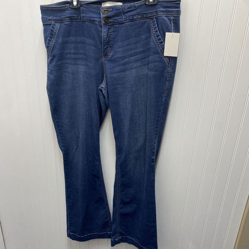 HI RISE JEANS