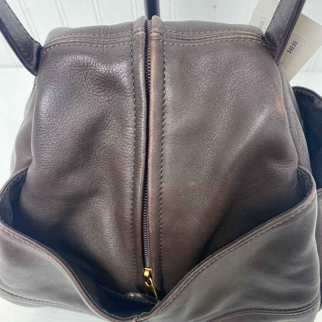 *DROPLET LEATHER CROSSBODY CHOCOLATE