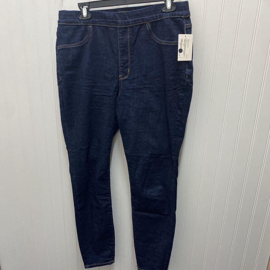 PULL ON JEANS