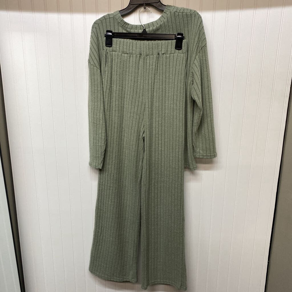 2 PC SWEATSUIT