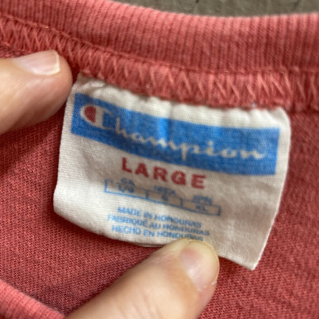 CHAMPION GRAPHIC TEE