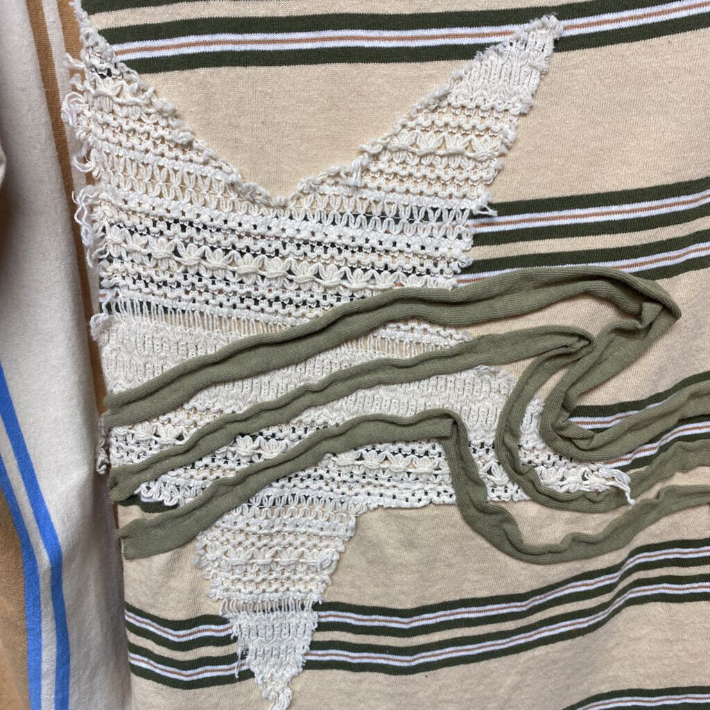 *L/S STRIPE WITH STAR AND LINE ACCENT AND SLEEVES CUFF