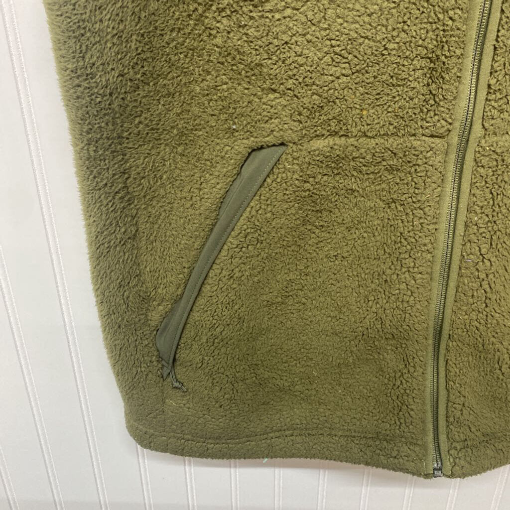 *FULL ZIP TEXTURED FLEECE VEST