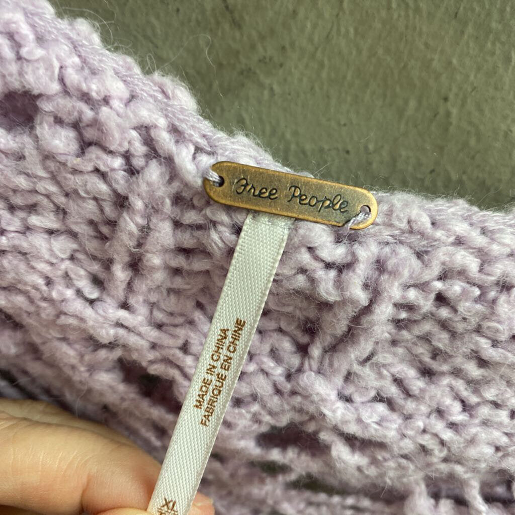 CROPPED CARDIGAN SWEATER