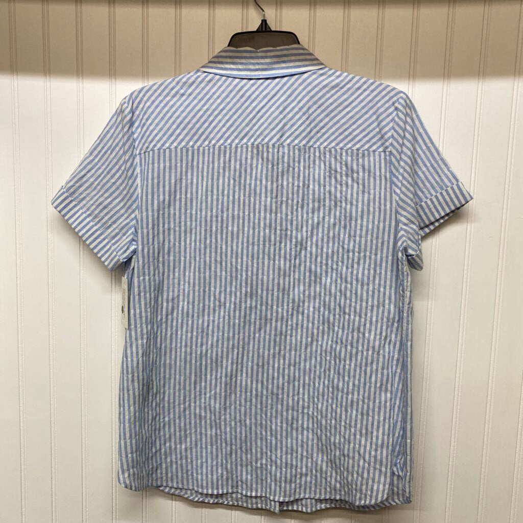 SHORT SLEEVE BUTTON UP SHIRT