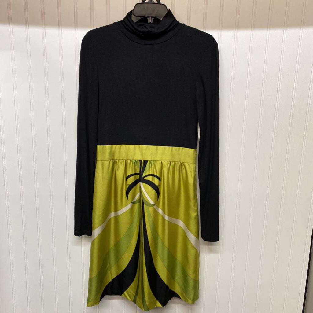 LONG SLEEVE SHORT DRESS