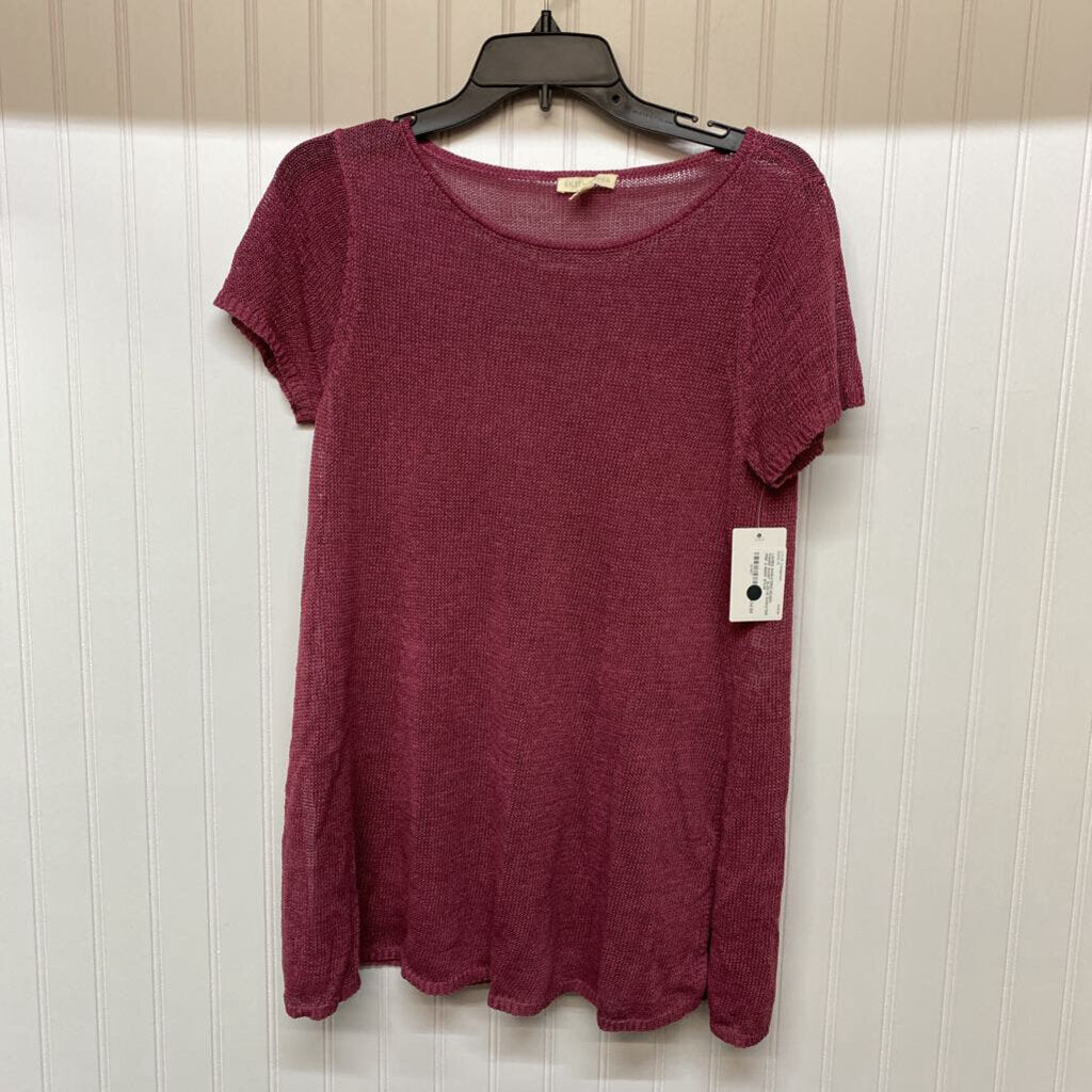SHORT SLEEVE SWEATER