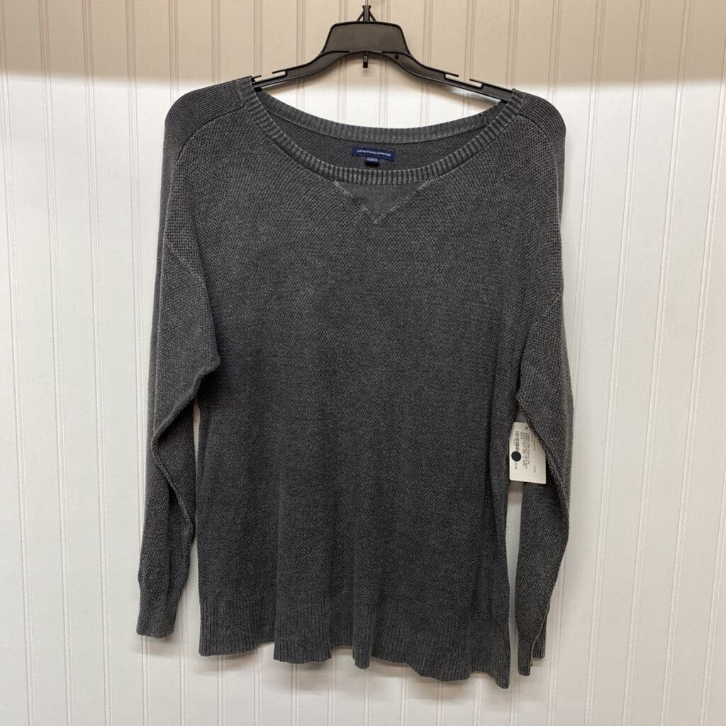 CREW NECK SWEATSHIRT