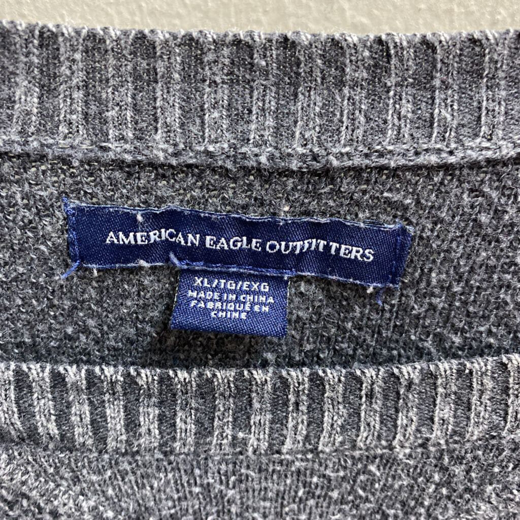 CREW NECK SWEATSHIRT