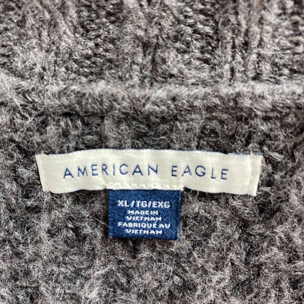 KNIT SWEATER