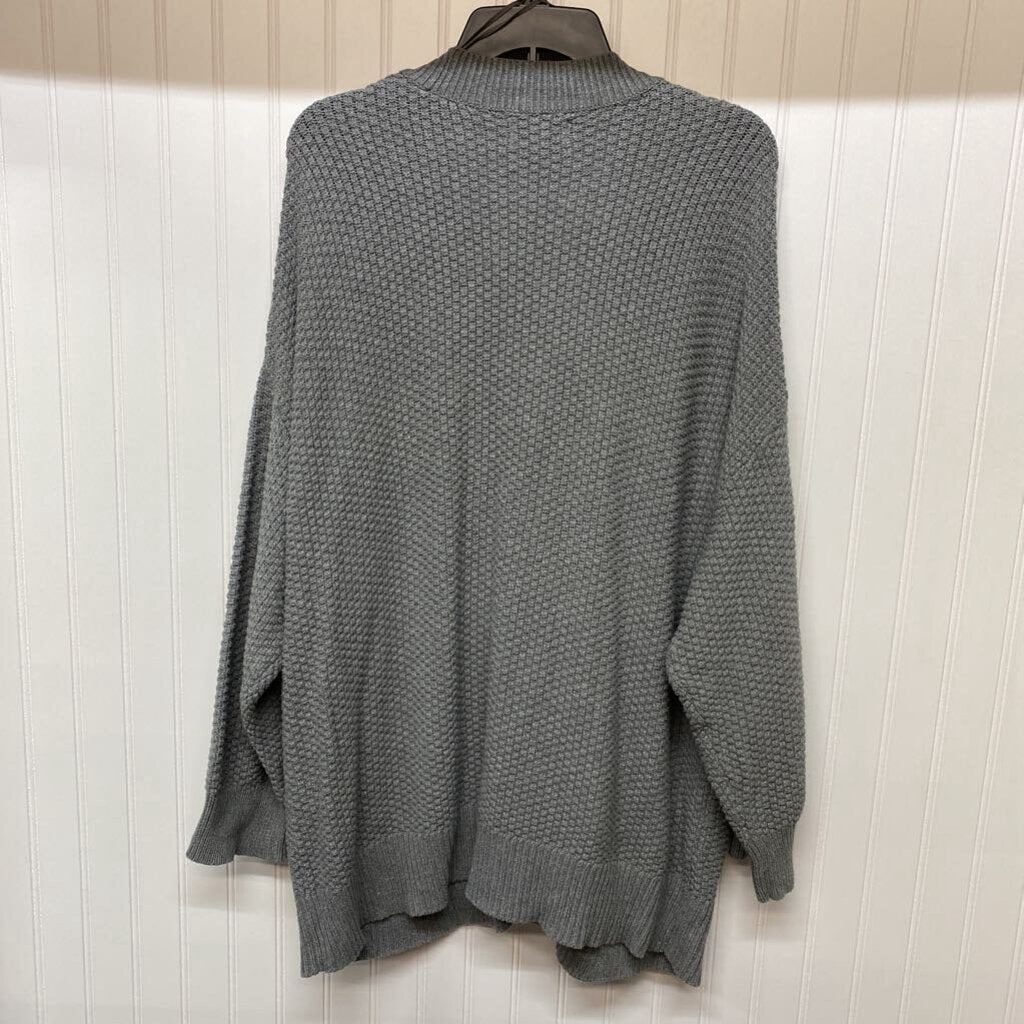 CARDIGAN W/ BUTTONS