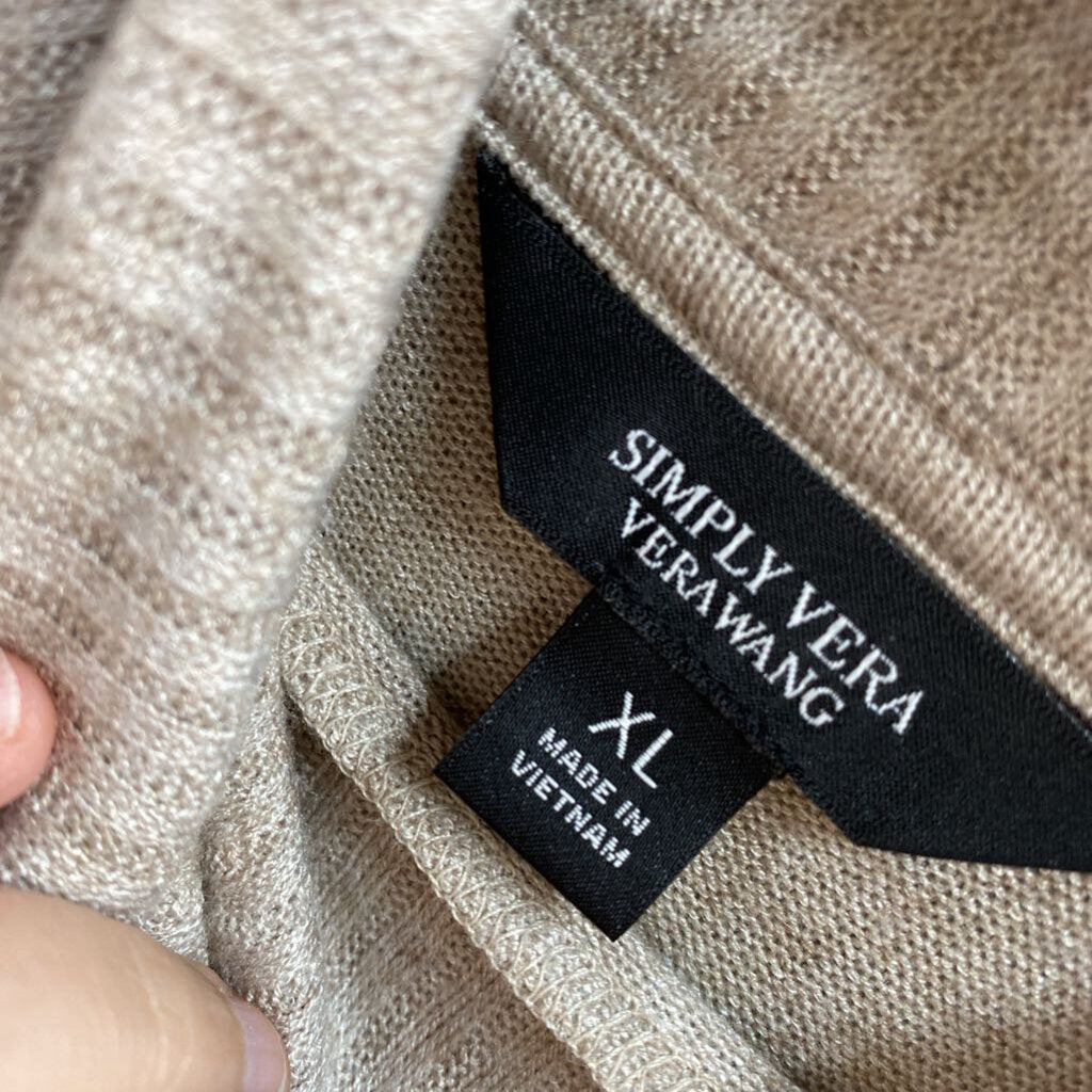 LADIES SWEATER