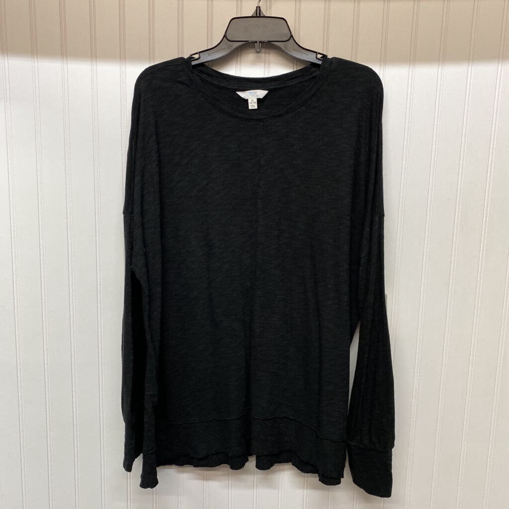 BASIC LONG SLEEVE TOP