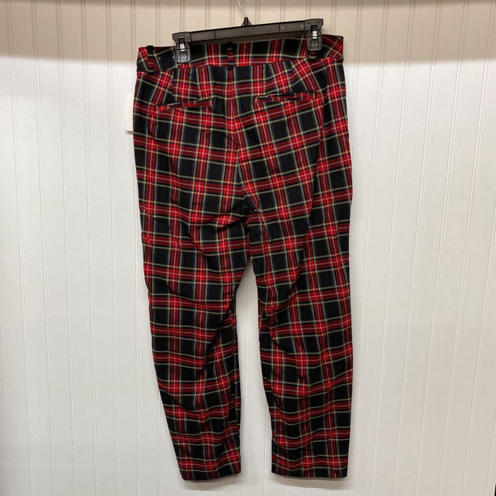 RED AND BLACK PLAID