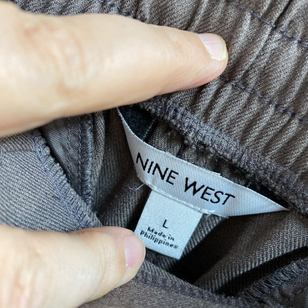 DRAWSTRING JOGGERS