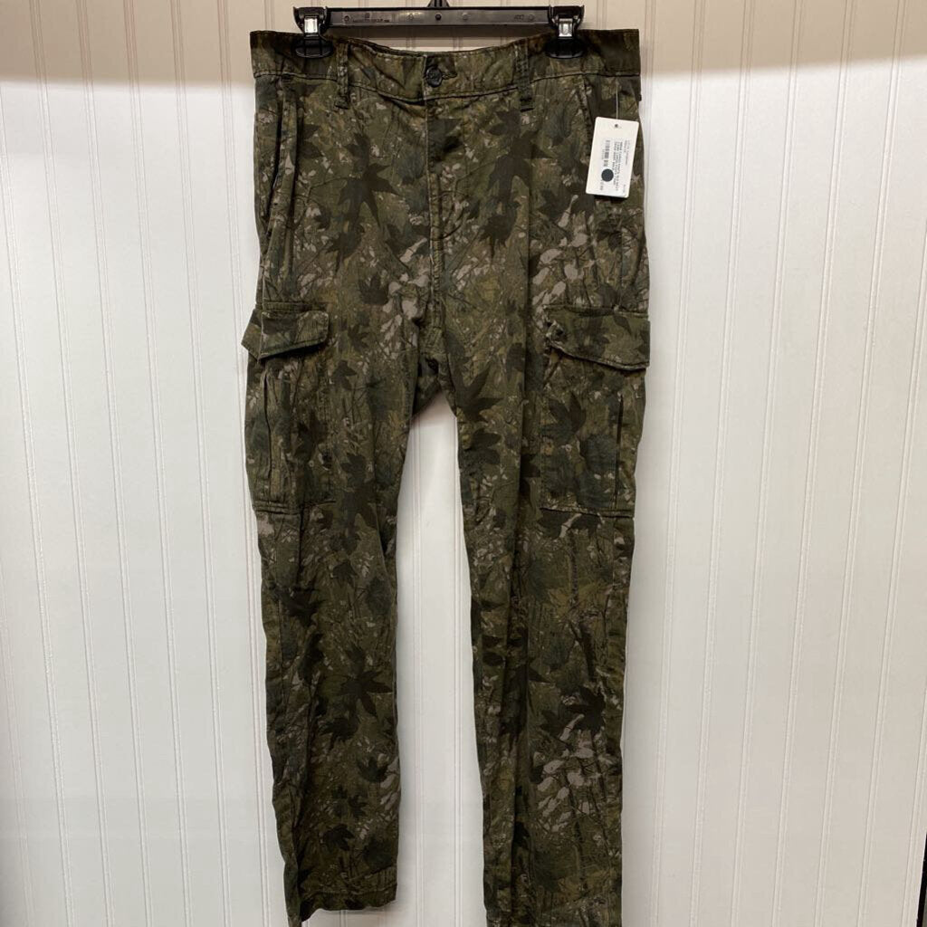 CAMO CARGO PANTS