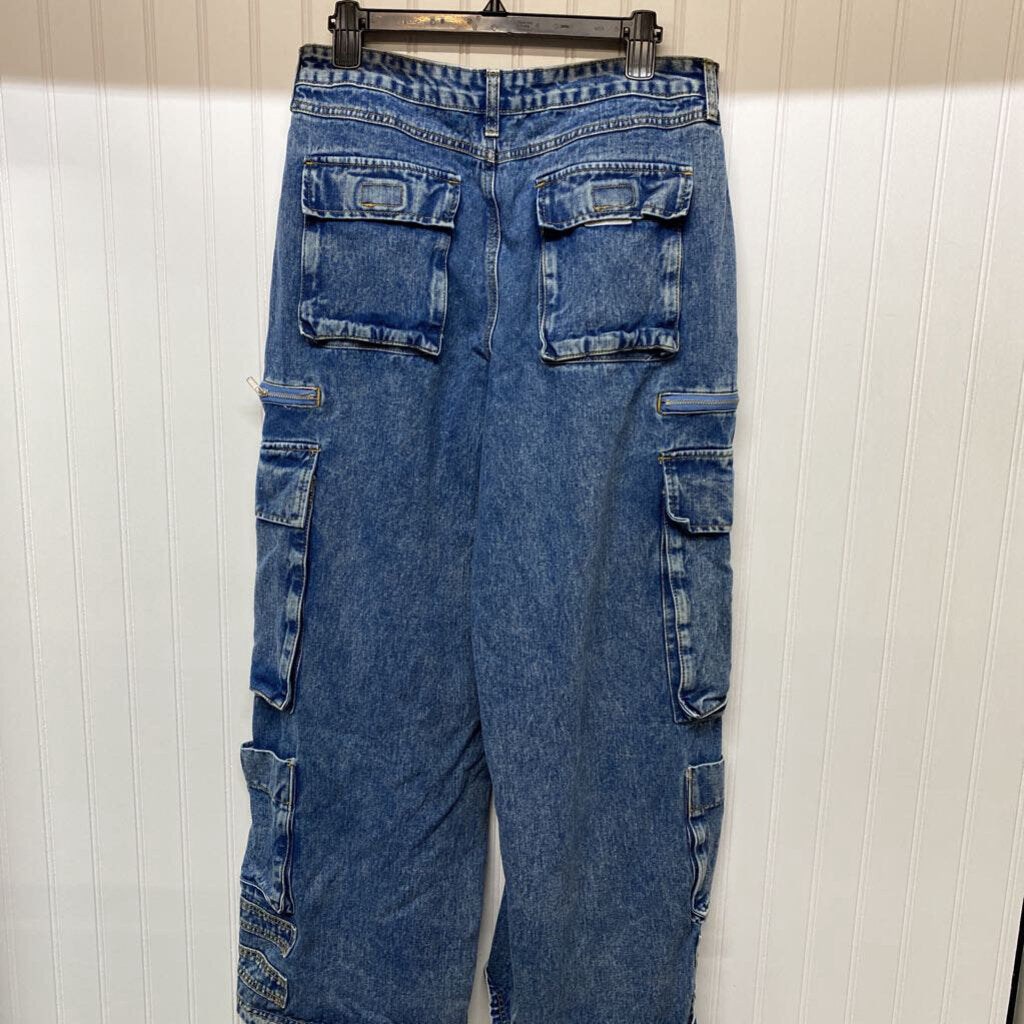 BAGGY CARGO JEANS
