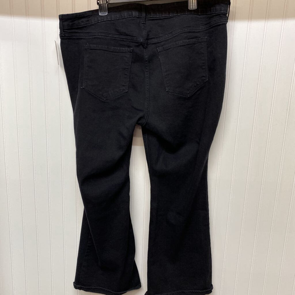 *HIGH RISE "WOW" BLACK FLARE DENIM JEANS