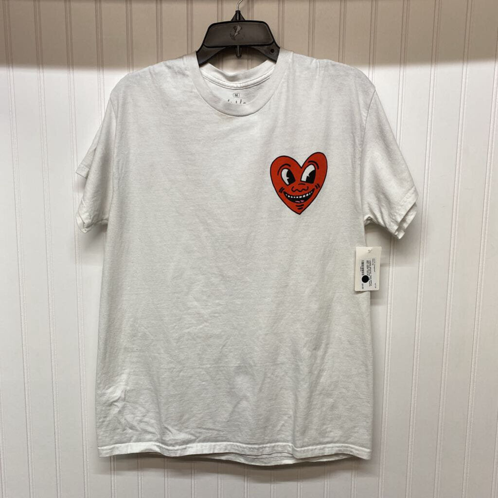 GRAPHIC TEE