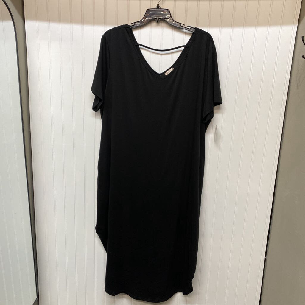 *S/S BASIC KNIT BLACK DRESS