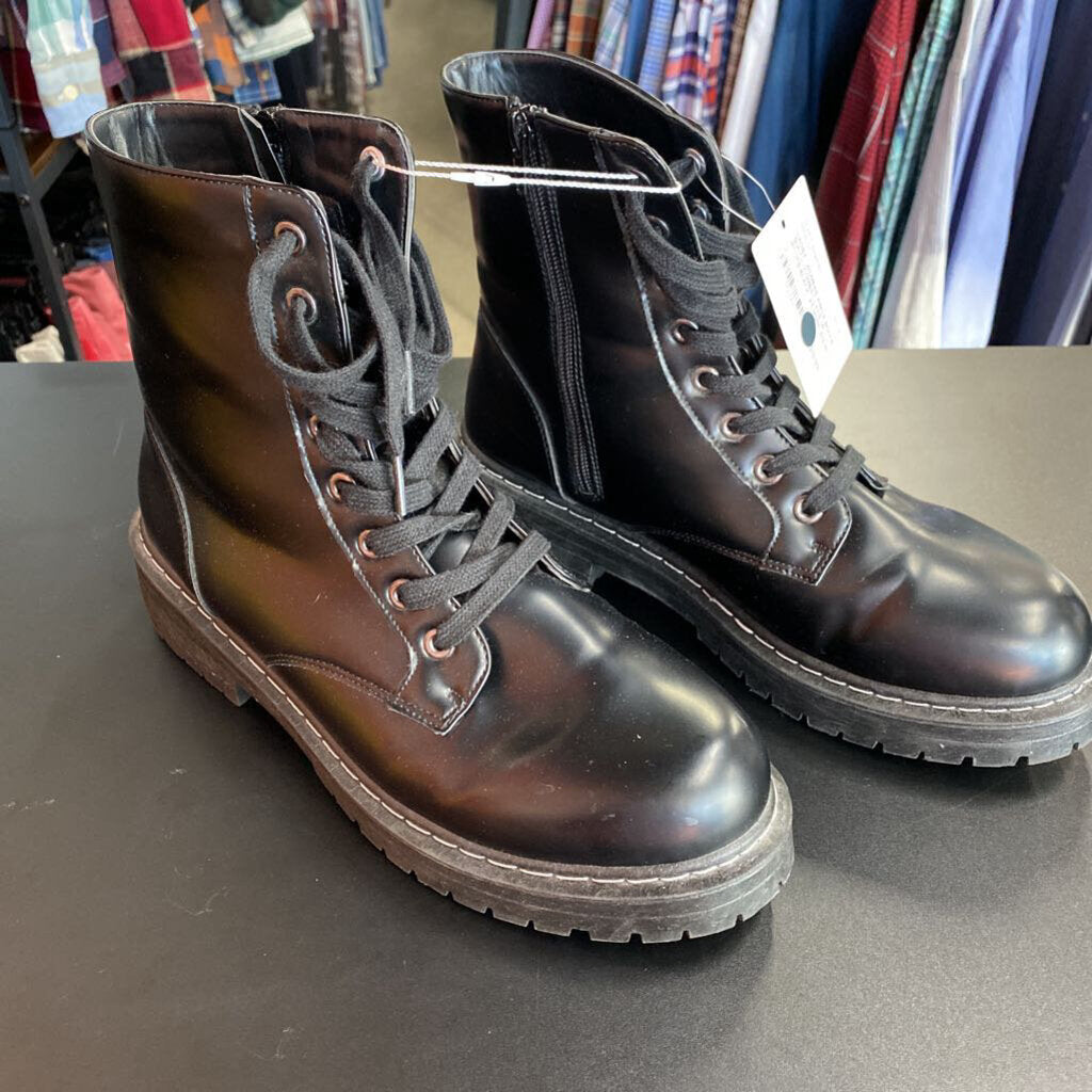 *COMBAT LACE UP BOOTS