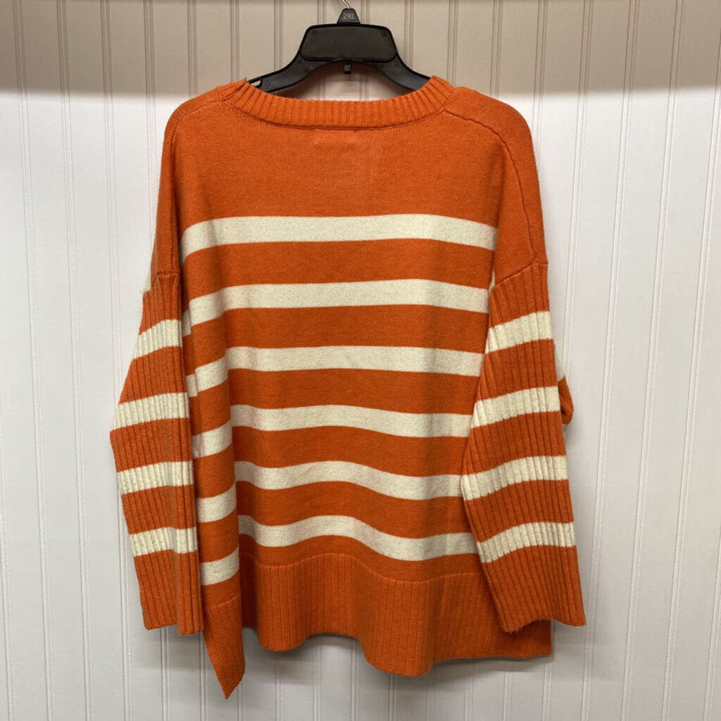 STRIPED SWEATER