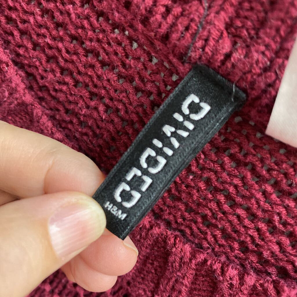 TEXTURED SWEATER
