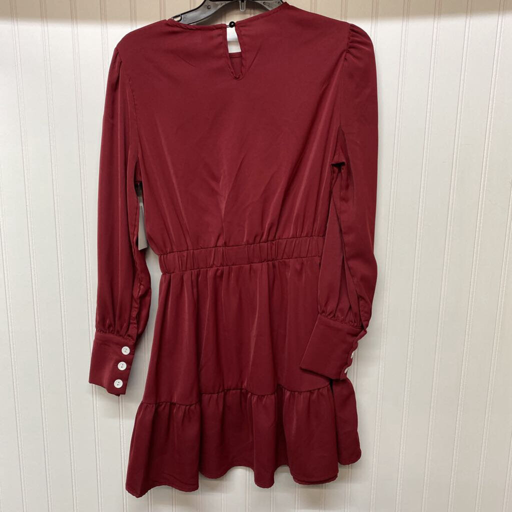 LONG SLEEVED SHORT DRESS