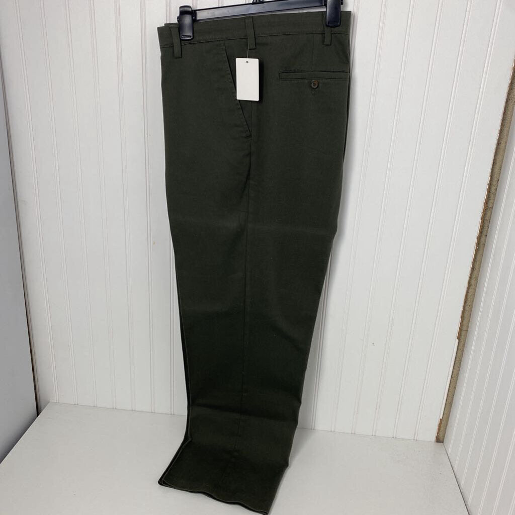 *BASIC PLAIN FRONT GREEN KHAKIS