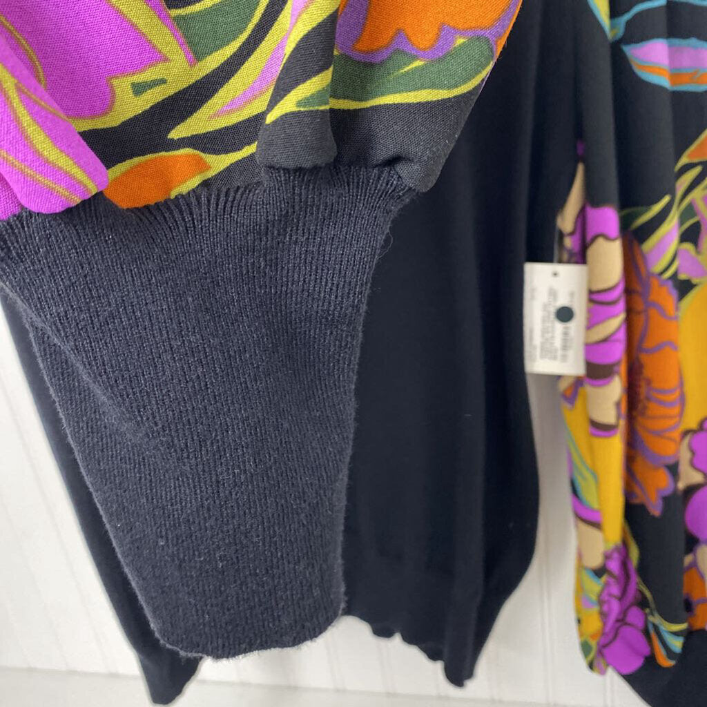 *SWEATER WITH SHEER PATTERN SLEEVES