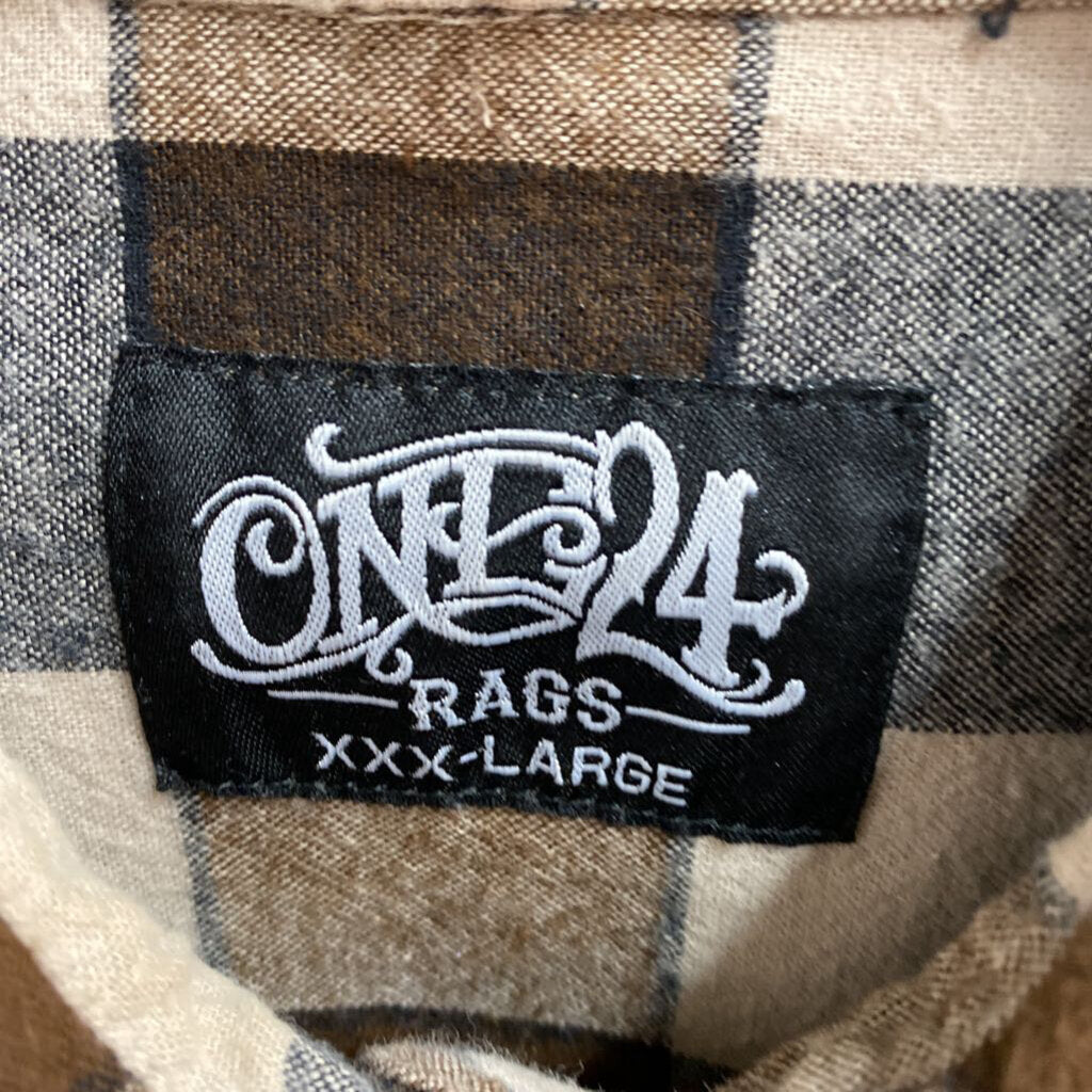 *BROWN FLANNEL 2 FRONT PCOKETS